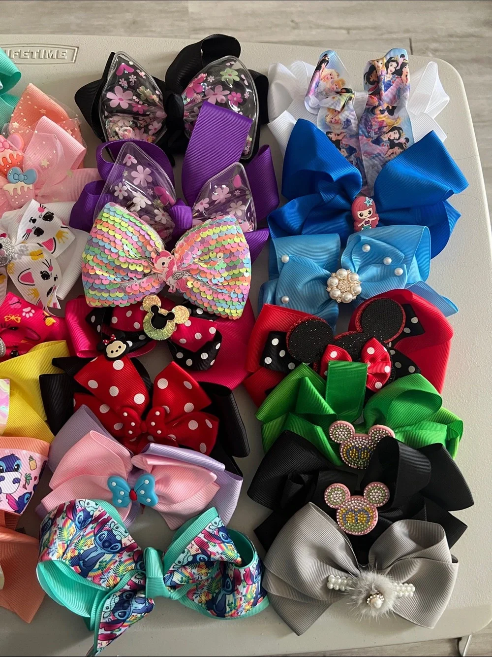 Lazos de niña